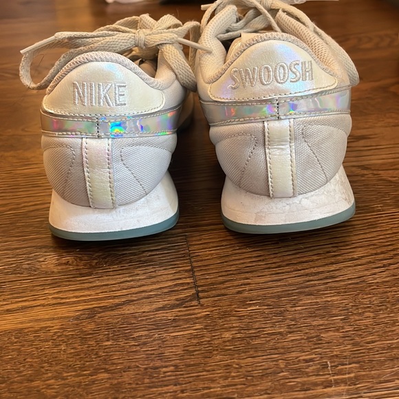 Women’s Colorful Nikes - Picture 4 of 5